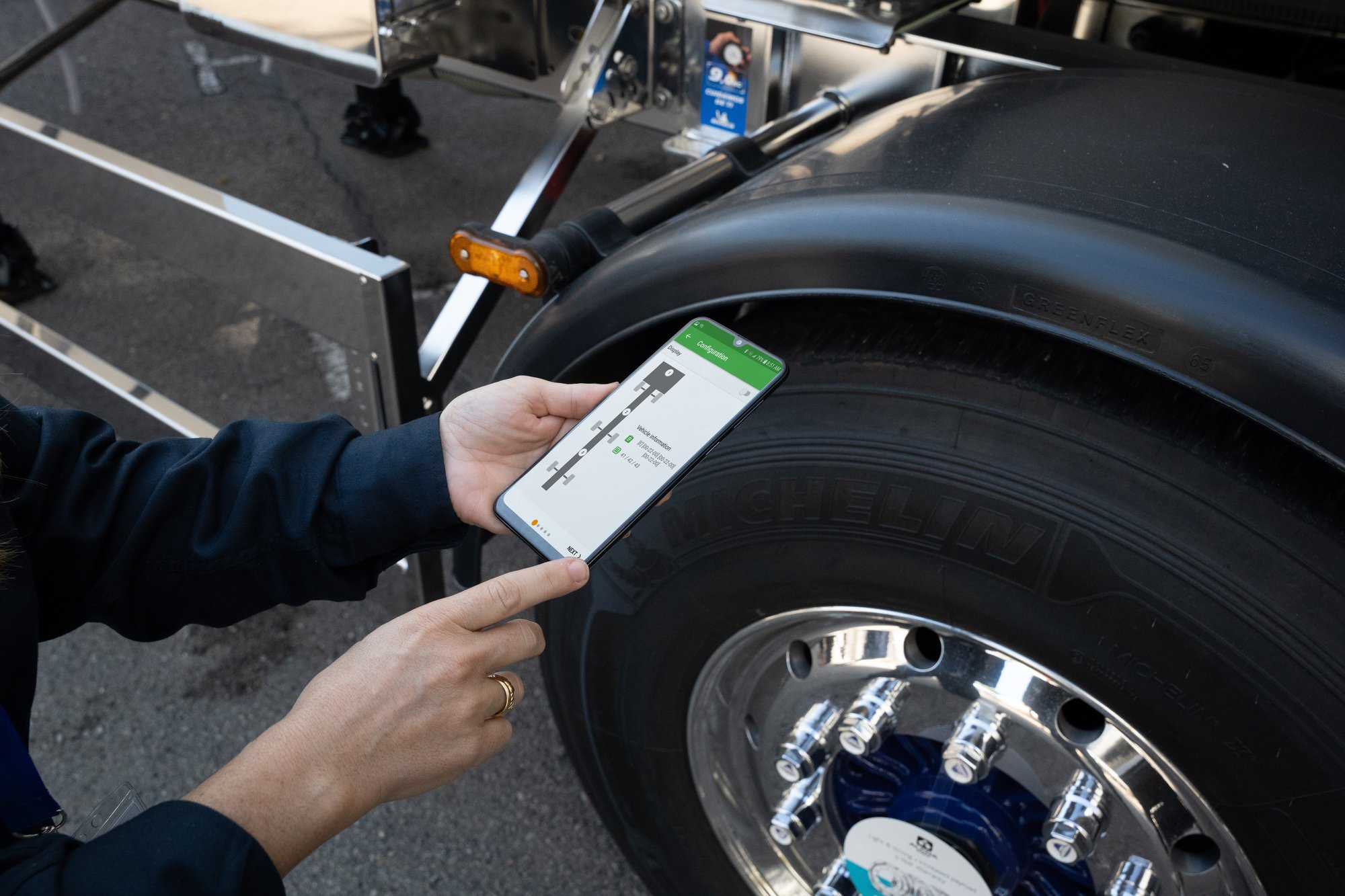 MCF Trailer Premium - tire ID (2)